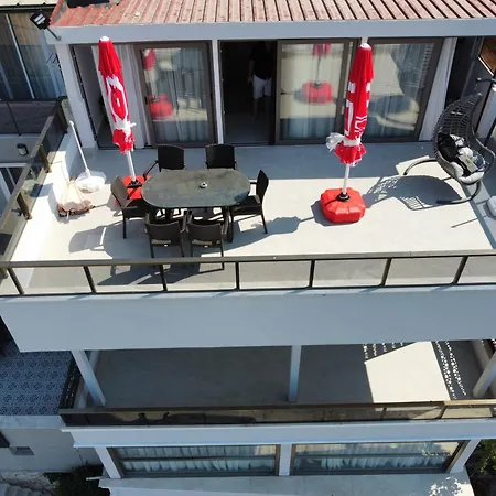 Suna Suits Gasthuis Fethiye