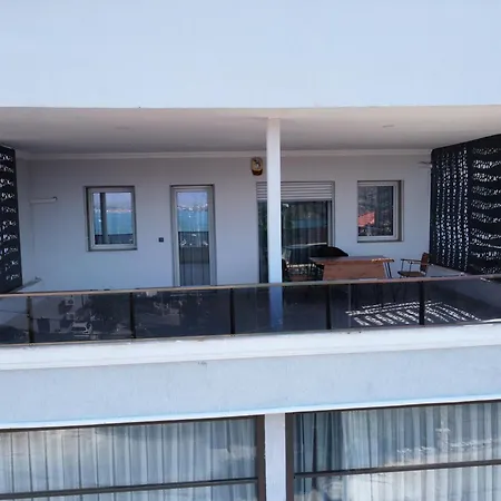 Suna Suits Guest house