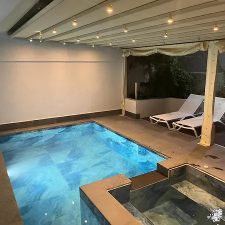 Guest house Suna Suits